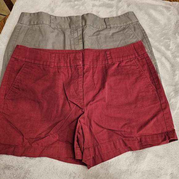 LOFT Women's Shorts 3 Pair Lot - Picture 2 of 10